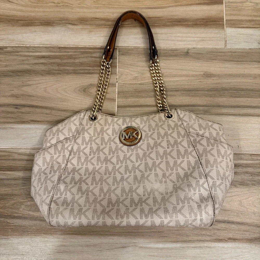Michael Kors Jet Set Signature Logo Chain Shoulder Bag Tote Cream‎ Gold